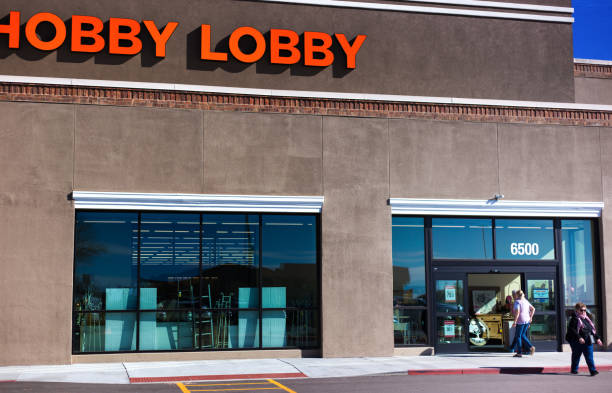 Is Hobby Lobby Pet Friendly? (All You Need To Know)
